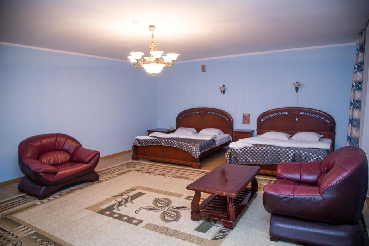 Daniyar Hotel Astana Extérieur photo
