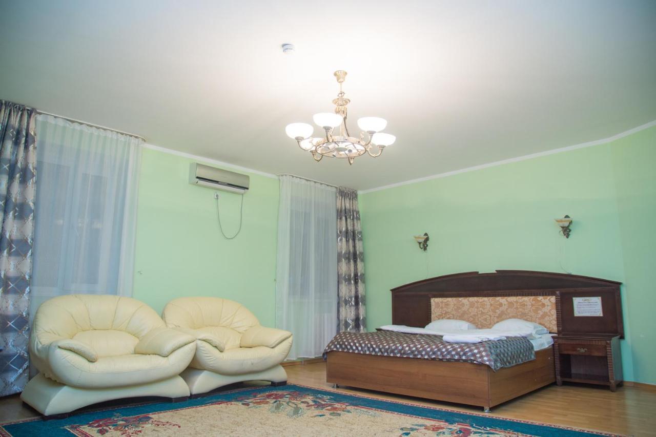 Daniyar Hotel Astana Extérieur photo